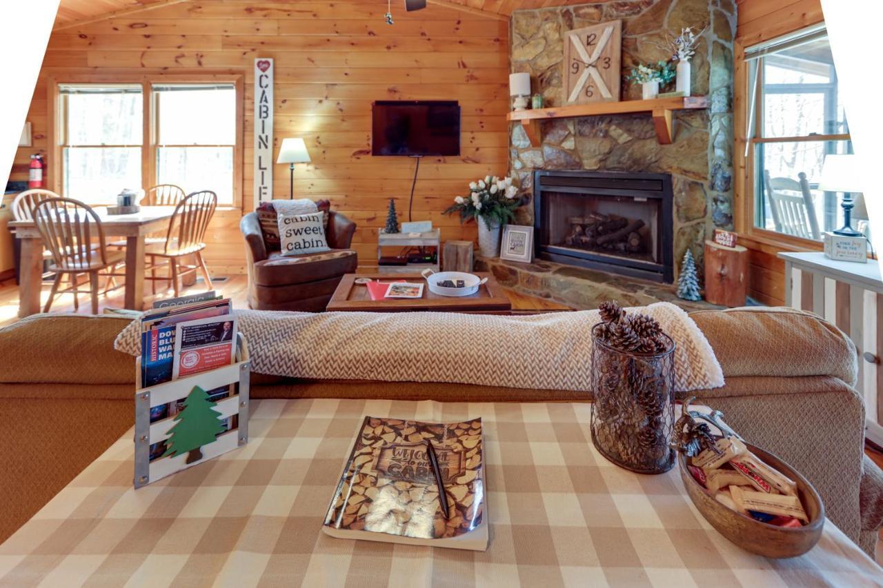 Blue Ridge Cozy Cabin In The Woods With Hot Tub! Dış mekan fotoğraf