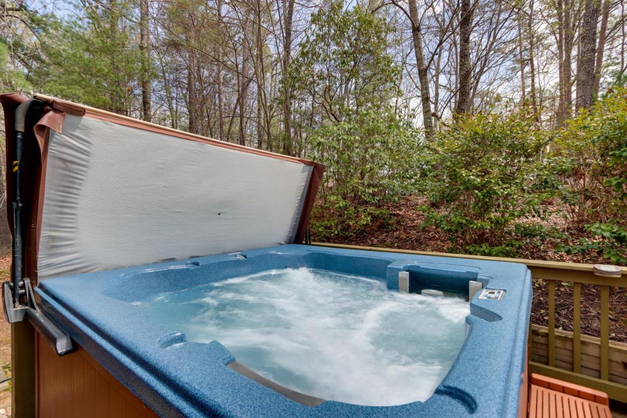 Blue Ridge Cozy Cabin In The Woods With Hot Tub! Dış mekan fotoğraf
